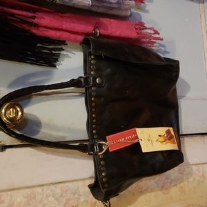 New with tags Black Patricia Nash purse